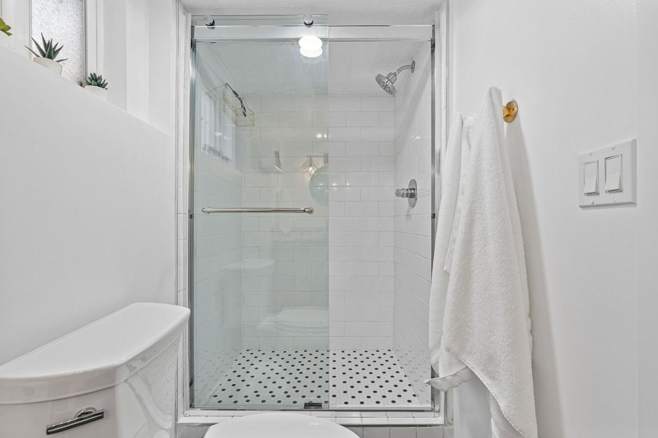 Charming Salt Minutes From Airport, Downtown Slc , Skiing Hébergement de vacances
