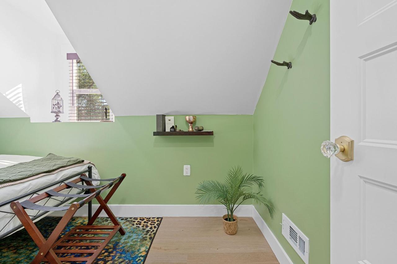 Charming Salt Minutes From Airport, Downtown Slc , Skiing * South Salt Lake