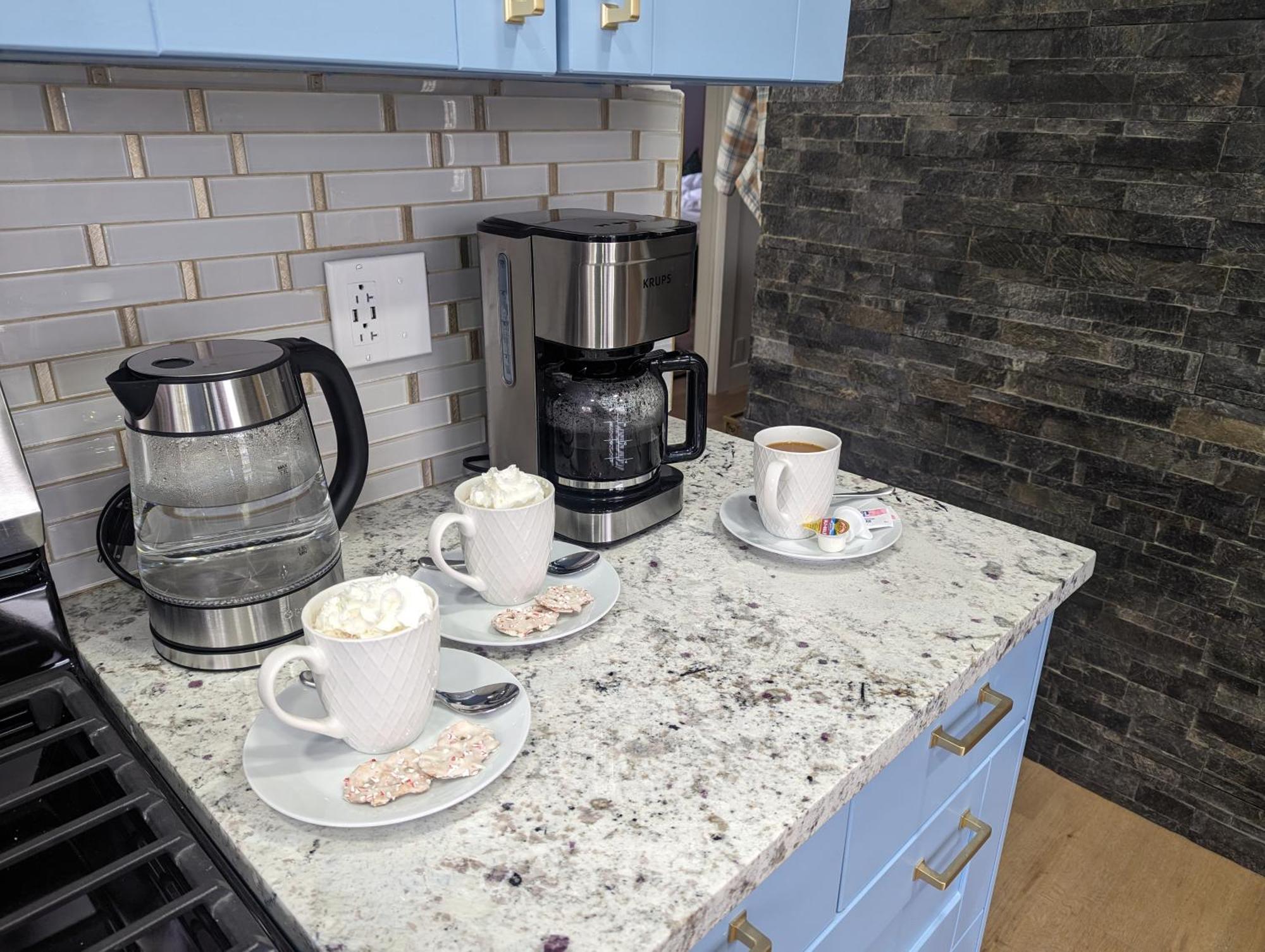 Charming Salt Minutes From Airport, Downtown Slc , Skiing *